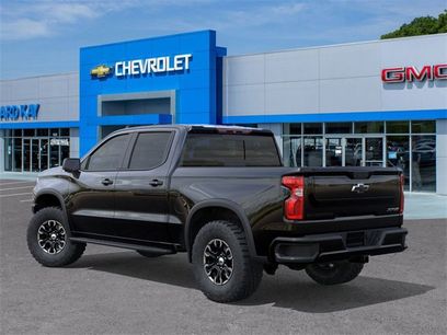 New 2026 Chevrolet Silverado 1500 ZR2 w/ LPO, Dark Essentials Package