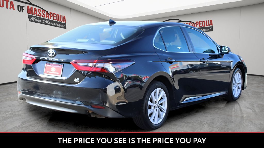 Used 2022 Toyota Camry LE AWD/4WD image 6