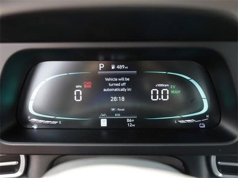 Certified 2025 Hyundai Elantra Blue image 13