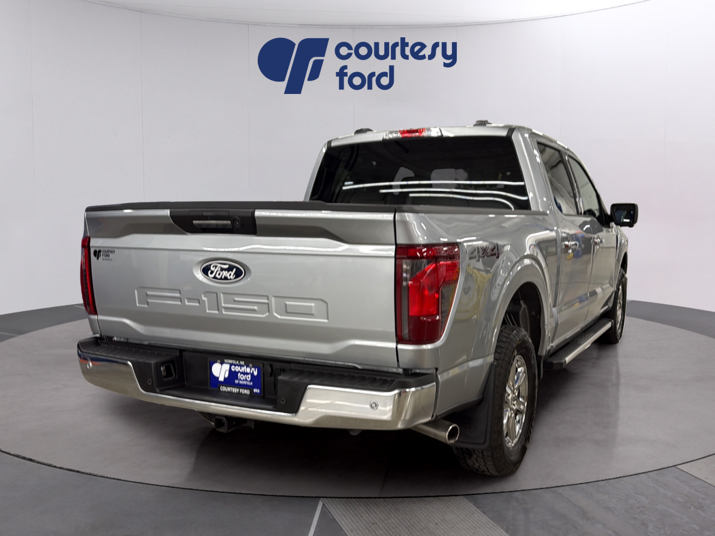 Certified 2024 Ford F150 XLT w/ Mobile Office Package AWD/4WD image 7
