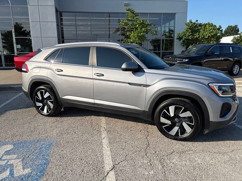 Used 2026 Volkswagen Atlas Cross Sport SE AWD/4WD image 36