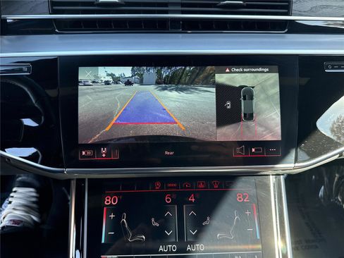 Used 2022 Audi A8 L 3.0T w/ Executive Package image 19