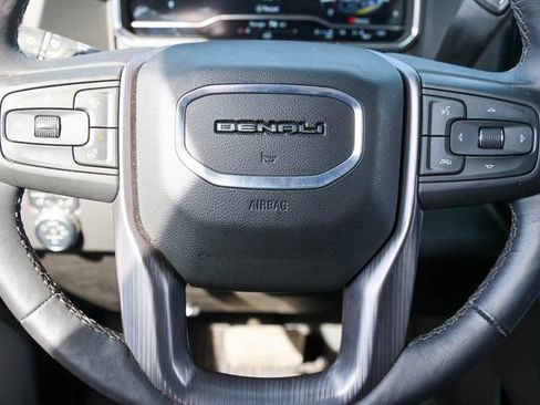 Used 2025 GMC Sierra 2500 Denali Ultimate AWD/4WD image 9