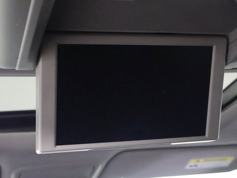 Used 2018 Honda Pilot Elite image 38