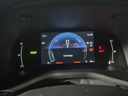 New 2026 Toyota Camry Hybrid image 25