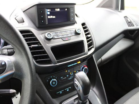 Used 2019 Ford Transit Connect XL FWD image 21