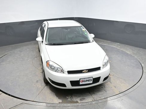 Used 2014 Chevrolet Impala LTZ image 27