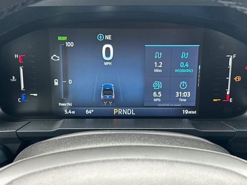 New 2026 Ford Maverick XLT w/ XLT Luxury Package FWD image 22