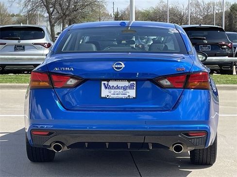 Used 2025 Nissan Altima 2.5 SR image 5