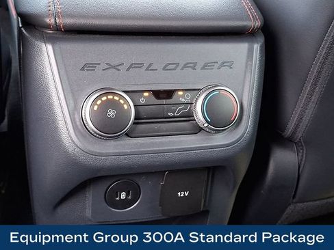 Used 2025 Ford Explorer ST-Line w/ ST-Line Street Pack AWD/4WD image 3