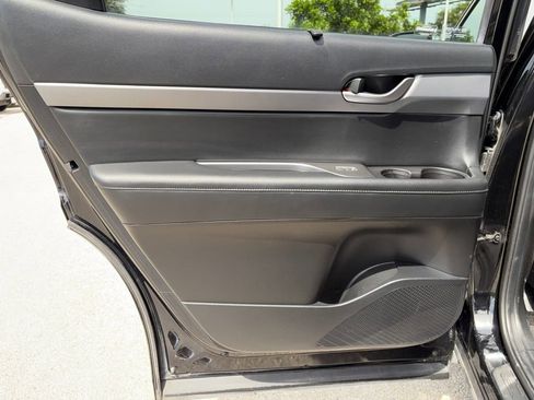 Used 2022 Hyundai Palisade SEL w/ Premium Package FWD image 31