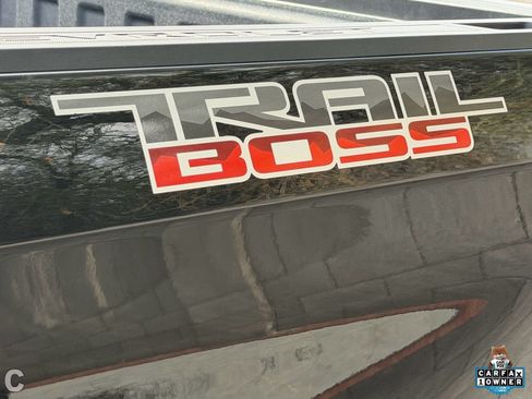 Used 2024 Chevrolet Silverado 1500 Custom Trail Boss AWD/4WD image 21