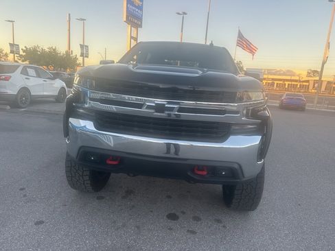 Used 2020 Chevrolet Silverado 1500 LT w/ Fleet Comfort Package image 7