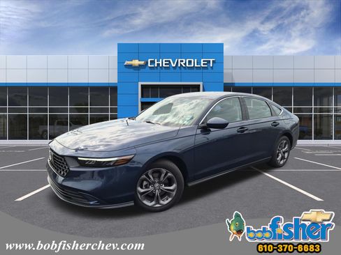 Used 2024 Honda Accord EX image 1