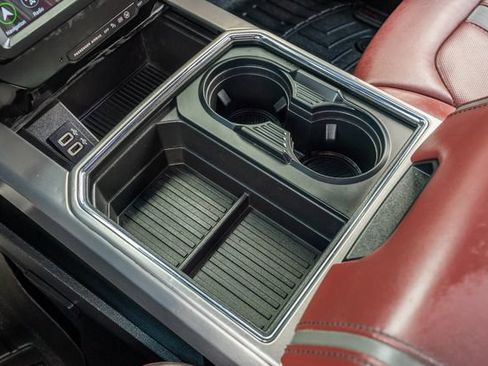 Used 2019 Ford F350 Platinum w/ Platinum Ultimate Package image 29