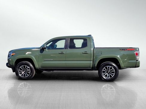 Used 2022 Toyota Tacoma TRD Sport w/ TRD Premium Sport Package image 7