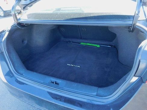 Used 2023 Nissan Sentra SV image 12