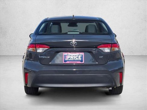 Used 2025 Toyota Corolla LE image 7