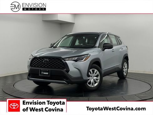 Certified 2023 Toyota Corolla Cross L FWD image 1
