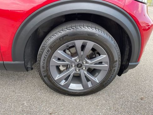 Used 2023 Ford Explorer XLT w/ Equipment Group 202A AWD/4WD image 44
