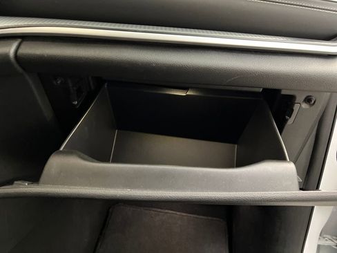 Used 2024 Jeep Grand Cherokee L Laredo image 29