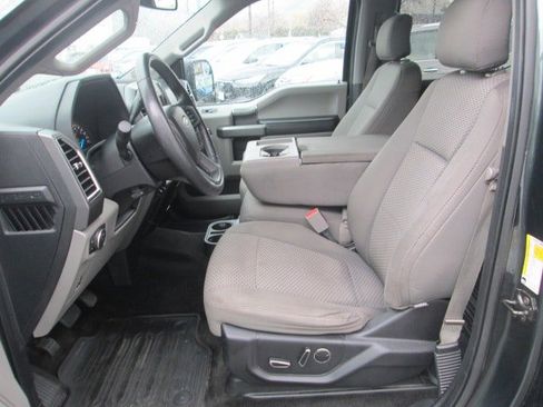 Used 2015 Ford F150 XLT w/ Equipment Group 302A Luxury image 13