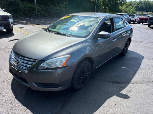 Used 2015 Nissan Sentra SV w/ Electronics Package FWD image 3