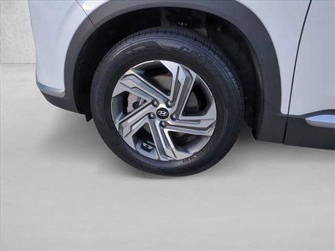 Used 2021 Hyundai Santa Fe SEL w/ Convenience Package image 23