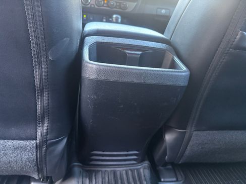 Used 2019 Toyota Tacoma TRD Sport image 26