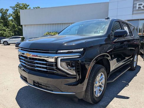 Used 2025 Chevrolet Tahoe LT AWD/4WD image 6