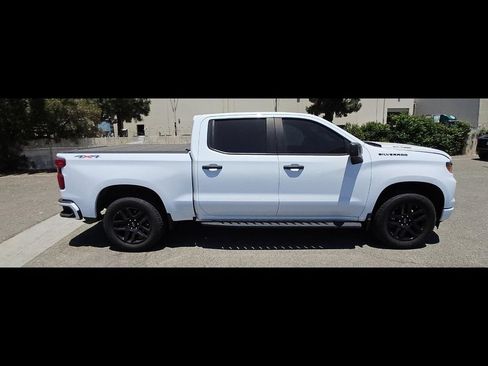 Used 2023 Chevrolet Silverado 1500 Custom AWD/4WD image 7