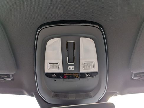 New 2026 Volvo XC90 B6 Plus w/ Protection Package Premier image 29