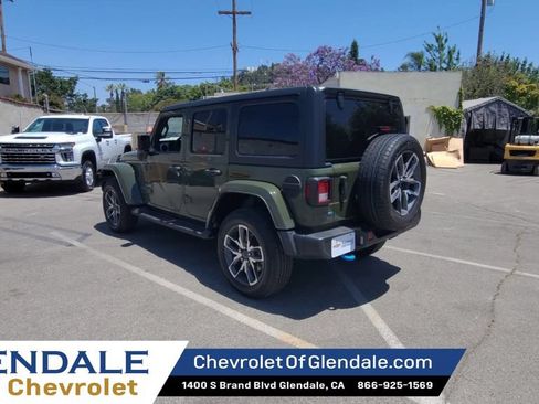 Used 2024 Jeep Wrangler Unlimited AWD/4WD image 6