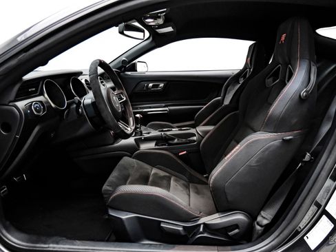 Used 2016 Ford Mustang Shelby GT350R w/ GT350R Equipment Group 920A image 38