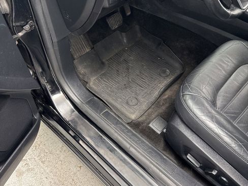 Used 2018 Ford Fusion SE w/ Fusion SE Technology Package image 14