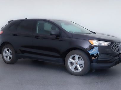 Used 2024 Ford Edge SE