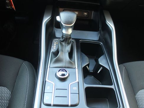 Certified 2023 Kia Sorento LX FWD image 32