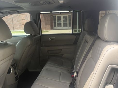 Used 2013 Honda Pilot Touring image 10