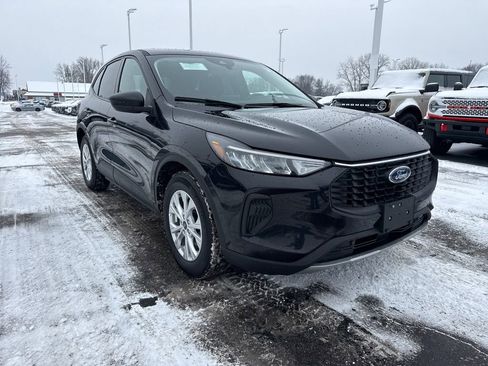 Used 2025 Ford Escape Active image 4