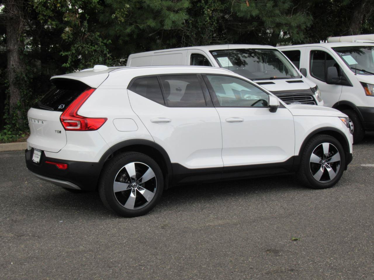 Used 2019 Volvo XC40 T5 Momentum AWD/4WD image 6