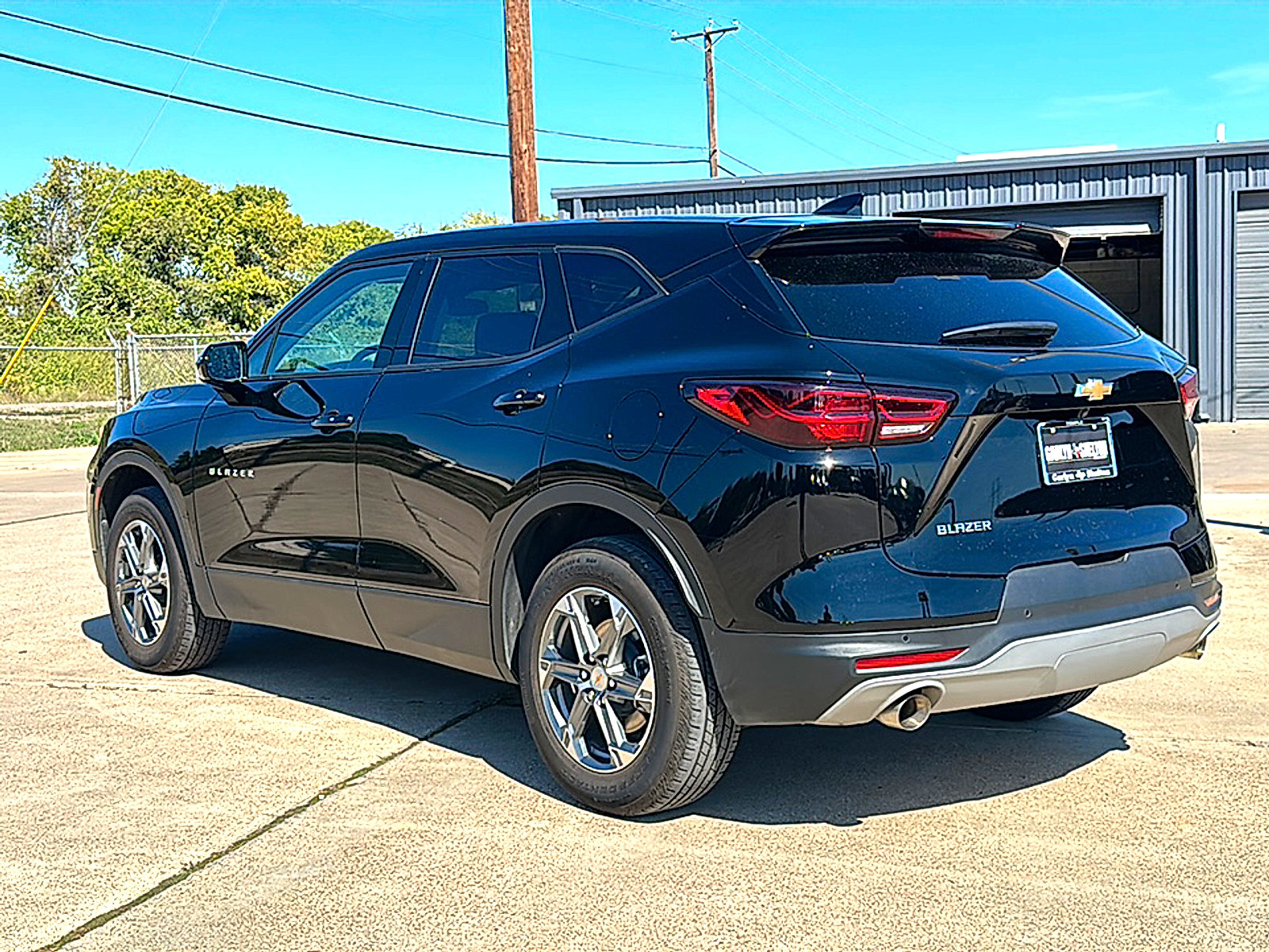 Used 2026 Chevrolet Blazer LT FWD image 6