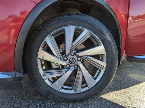 Certified 2020 Nissan Murano SL w/ Moonroof Package image 46