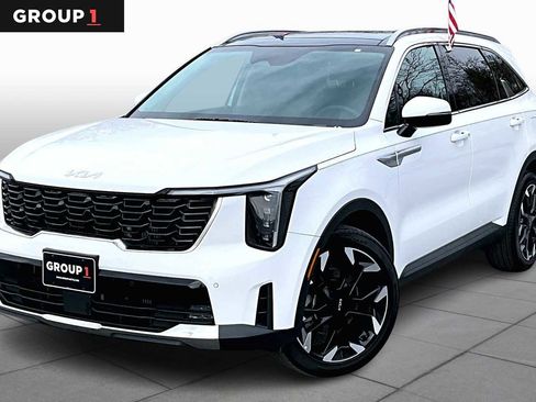 Used 2024 Kia Sorento EX w/ Panoramic Sunroof Package image 1