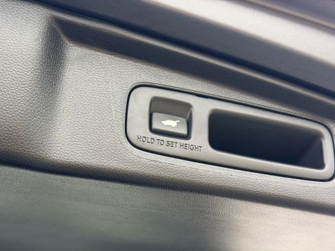 Used 2024 Honda CR-V EX-L image 34