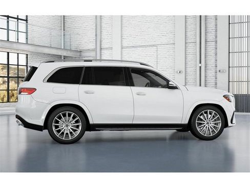New 2026 Mercedes-Benz GLS 580 GLS 580 image 17