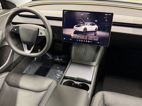 Used 2025 Tesla Model 3 Long Range RWD image 44