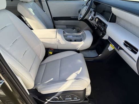 New 2026 Hyundai Palisade Calligraphy FWD image 19