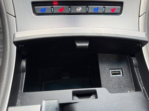 Used 2019 Lincoln MKZ Reserve image 23