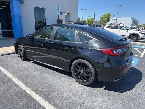 Used 2024 Honda Civic Sport image 5