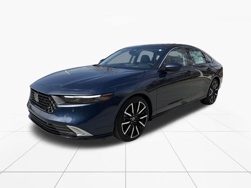New 2026 Honda Accord Touring image 3
